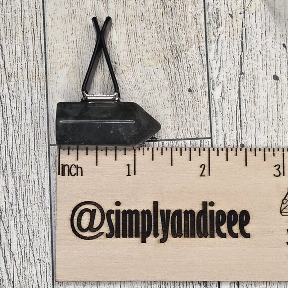 African Bloodstone Crystal Tower Vent Clip - Picture 3 of 4